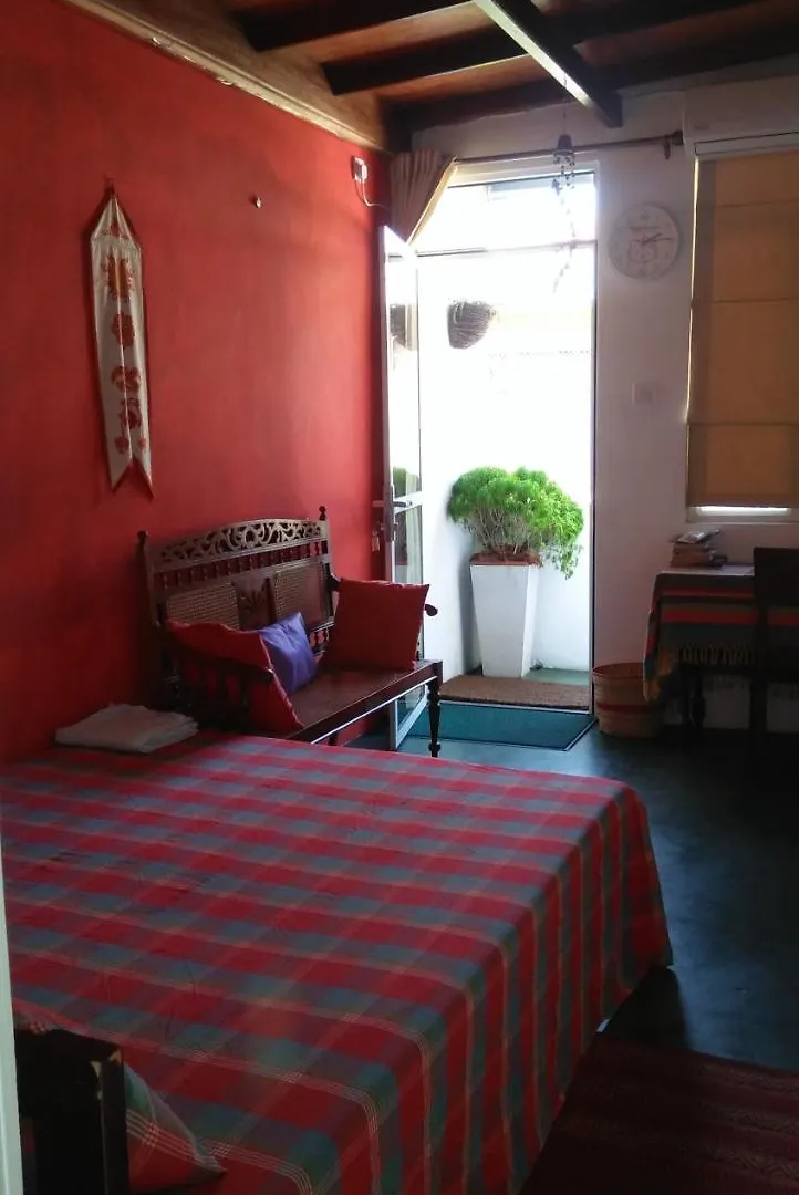 Bed & Breakfast Mini'S Residence Colombo
